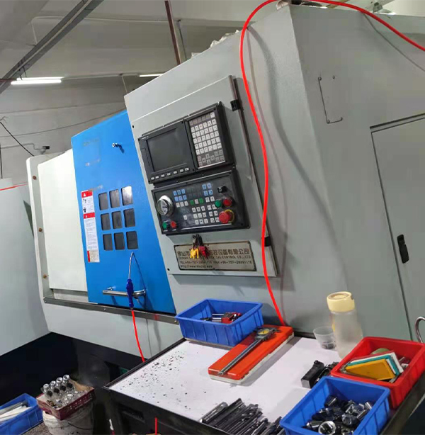 Turning and milling composite CNC 6140 lathe